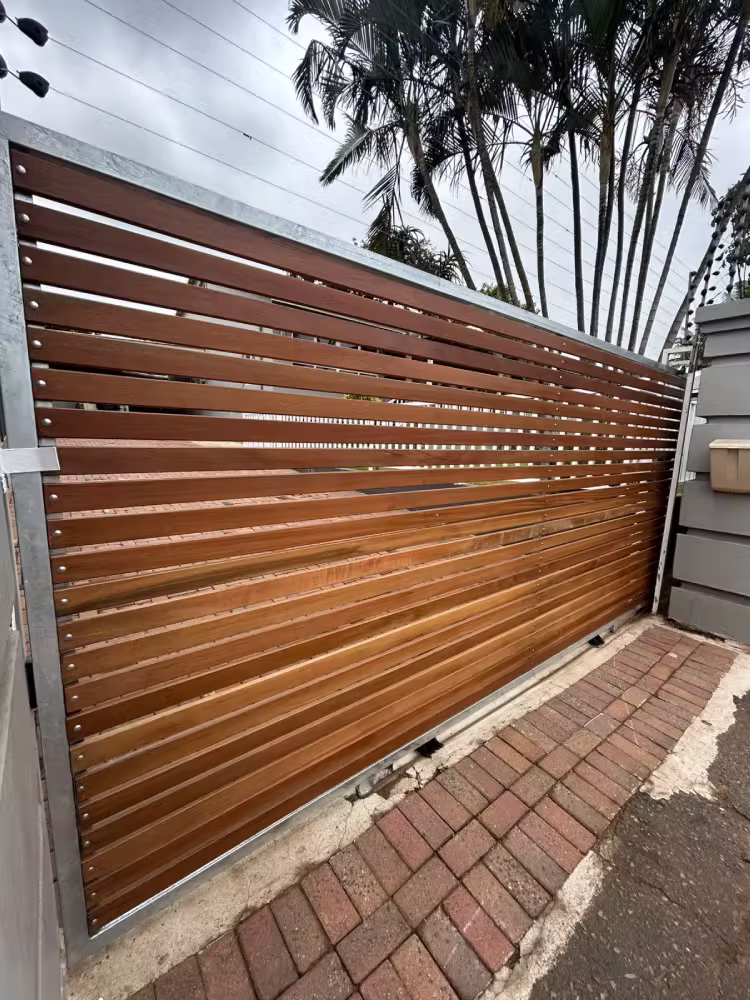 Residential sliding gate installation